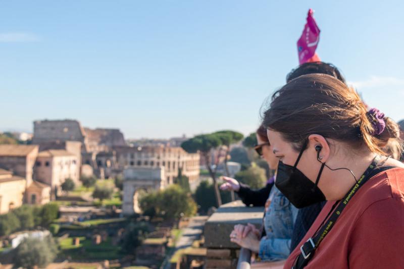 Ancient Rome Tour: Colosseum, Roman Forum & Palatine Hill Skip the Line