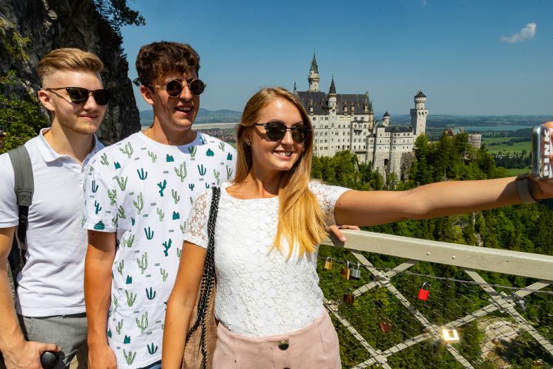 Neuschwanstein & Linderhof Royal  Castle and Oberammergau Tour from Munich - Skip-the-line