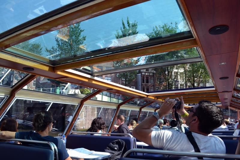 Canal Cruise including snackbox  & Van Gogh Museum