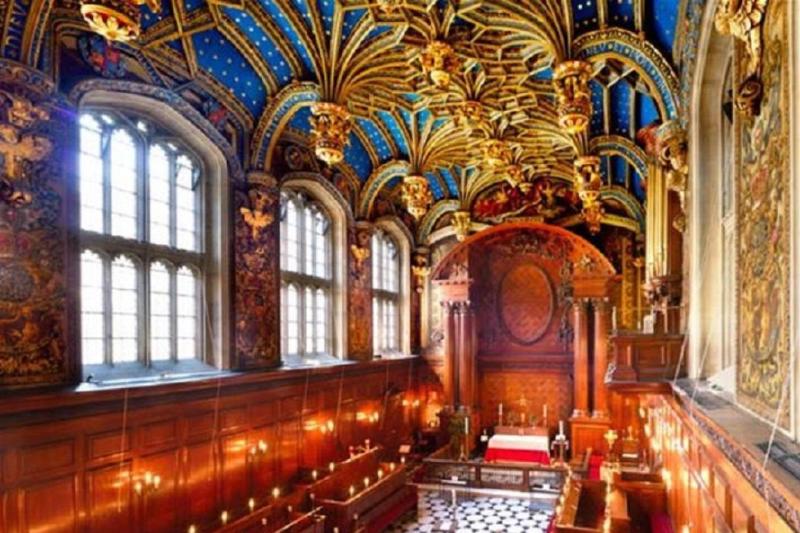Windsor Castle and Hampton Court Palace
