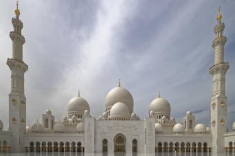 Abu Dhabi Full Day Tour From Dubai