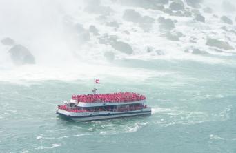 Canadian Falls Tour with Boat Cruise & Skylon Tower from USA